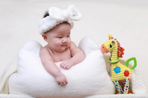 武威宝宝几个月翻身